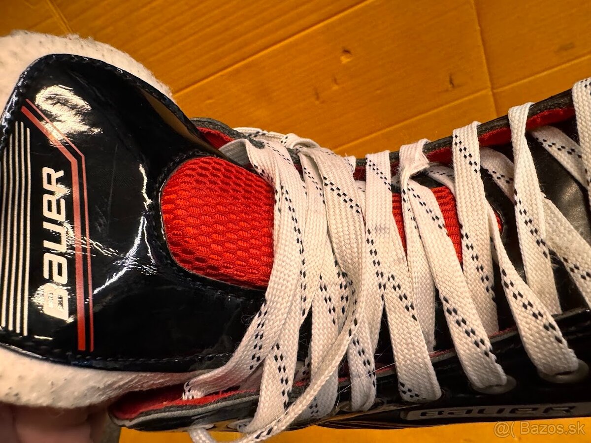 BRUSLE BAUER BAUER VAPOR NSX vel. 37,5/4 R - 3