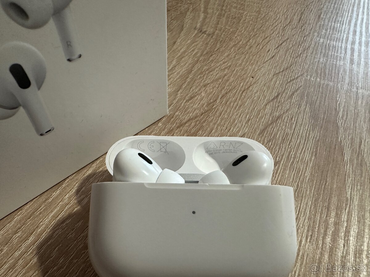Predám Apple AirPods Pro 2 - 3