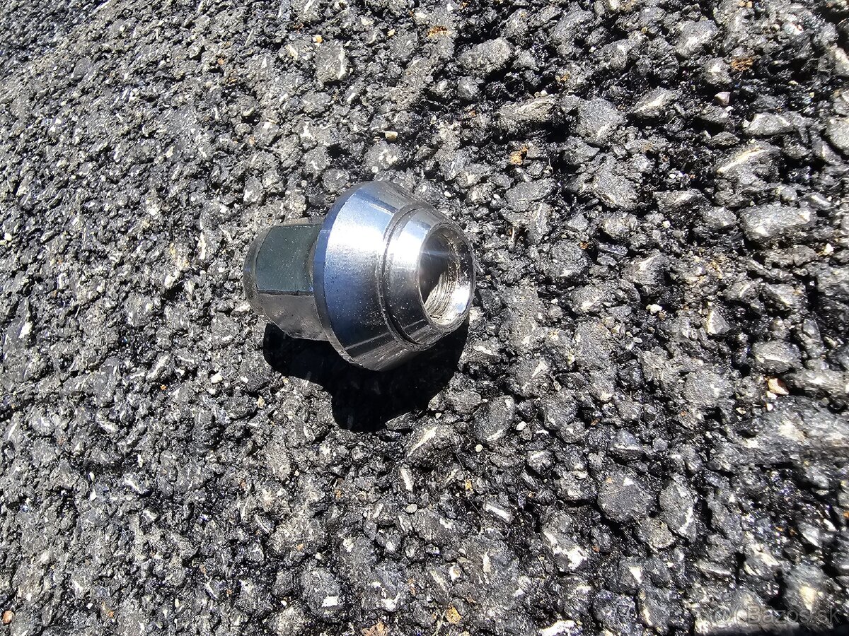 Predam šroby na ford - 3