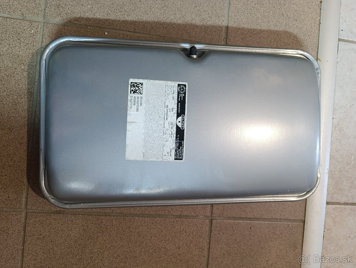 Expanzna nádoba do kotla Protherm - 3