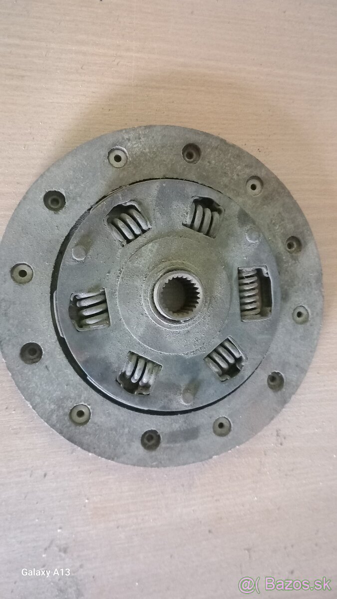 Predám náhradné diely Wartburg 311/312 - 3