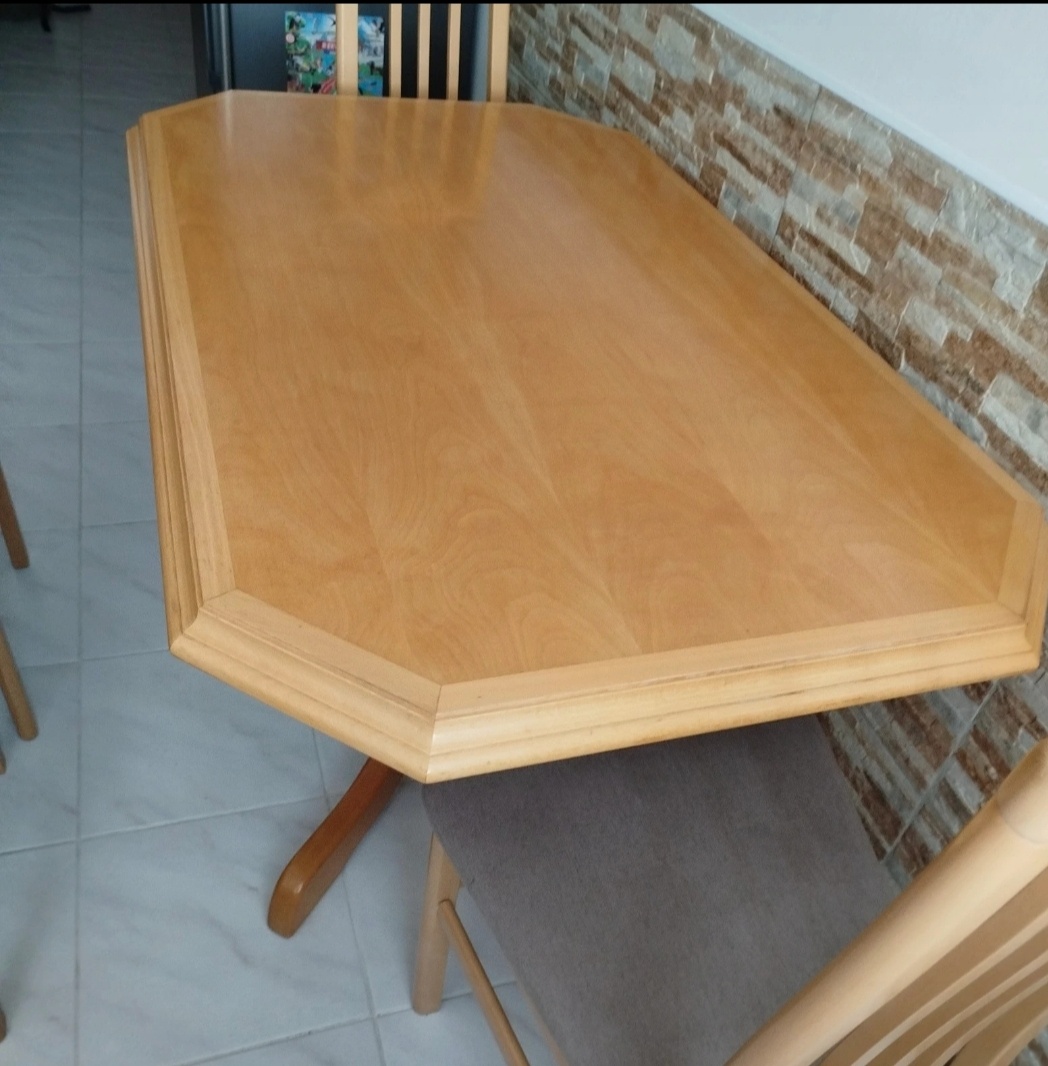 Krásny drevený kuchynský stôl - 3