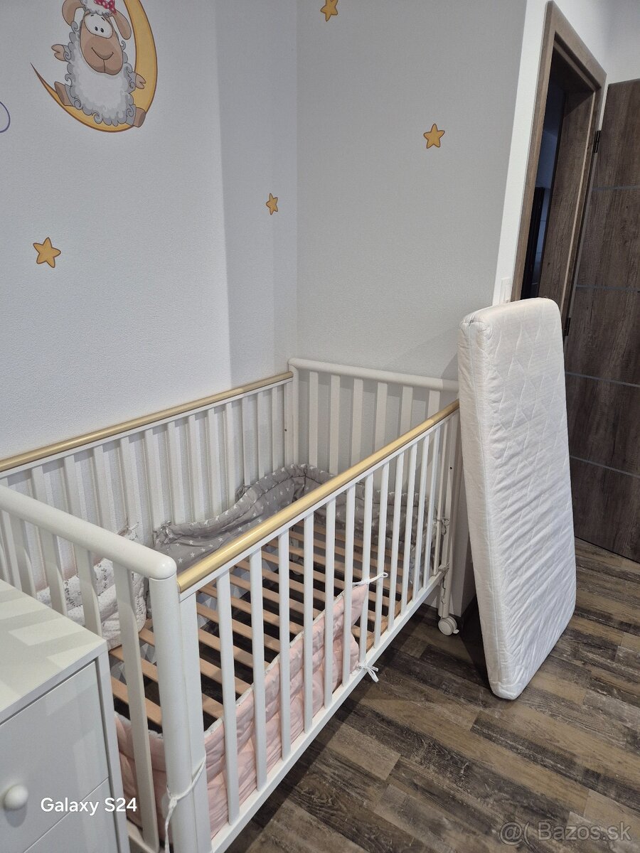 Detská postieľka s prebaľovacím pultom - 3