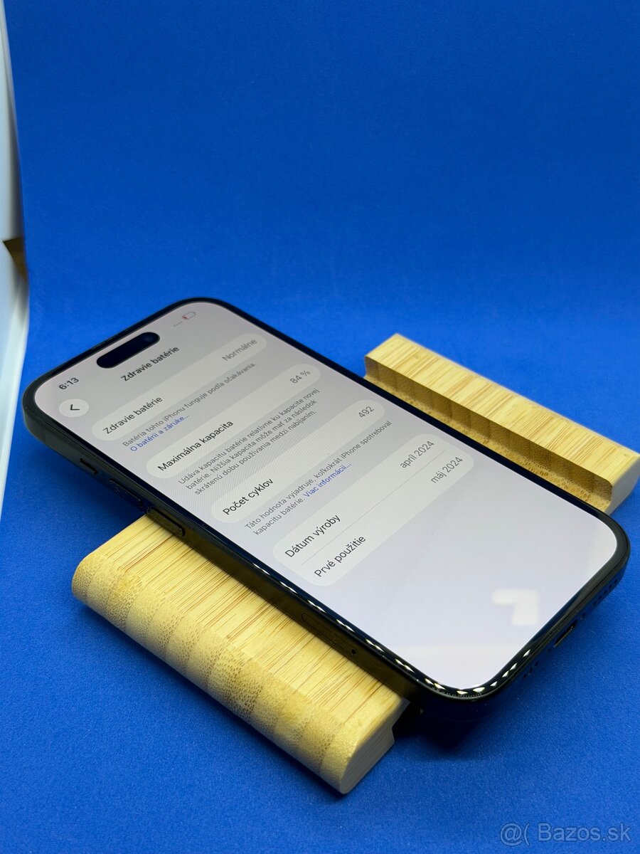 Apple iPhone 15 128GB Čierny - 3