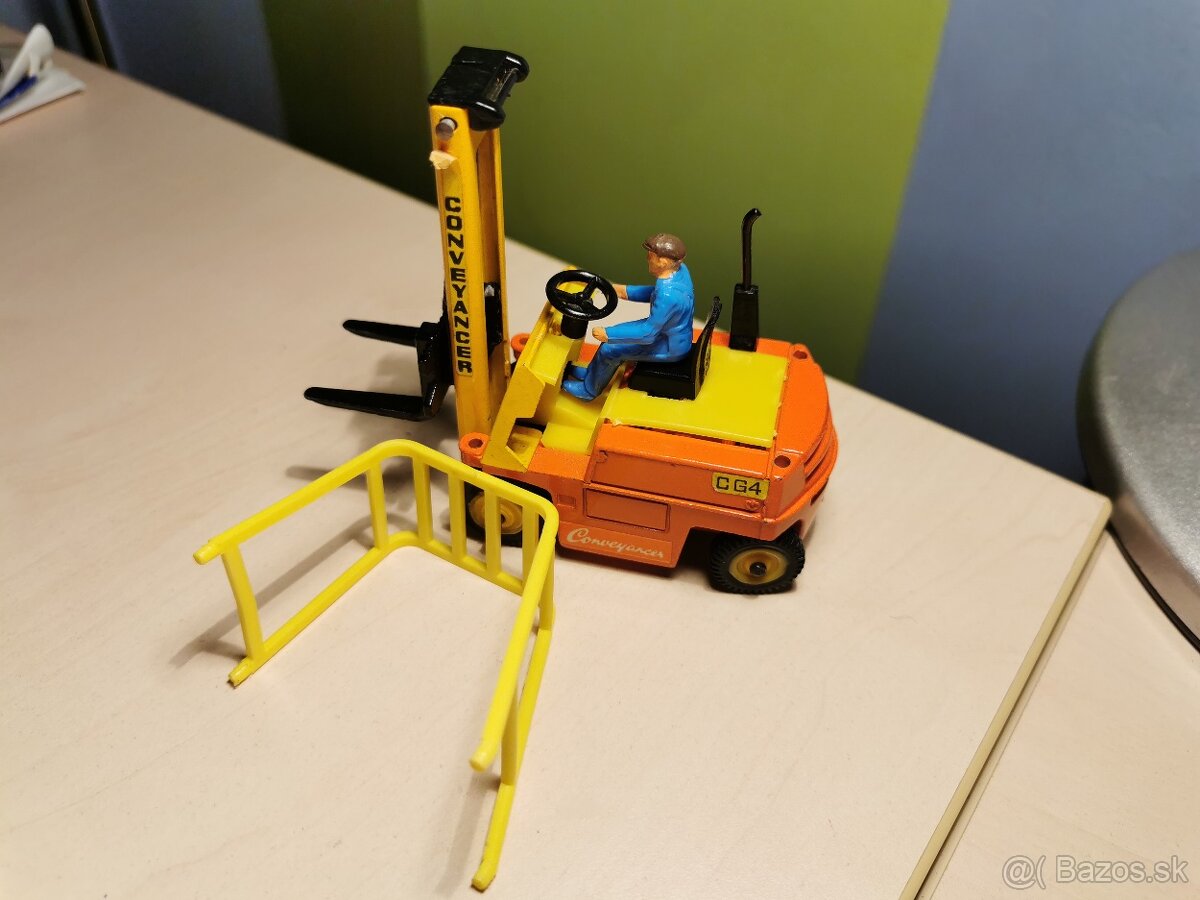 Dinky toys vozík - 3