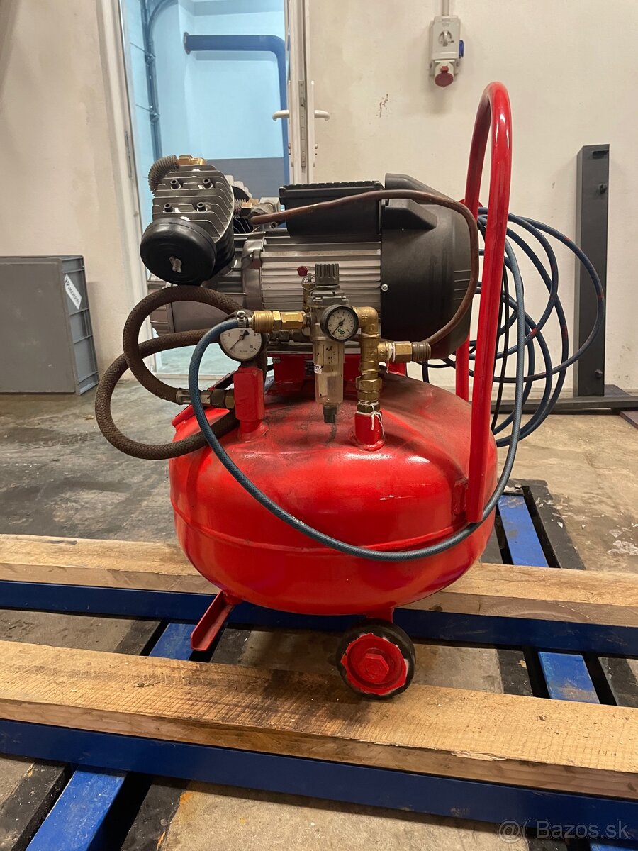 Predám kompresor Orlík - 3