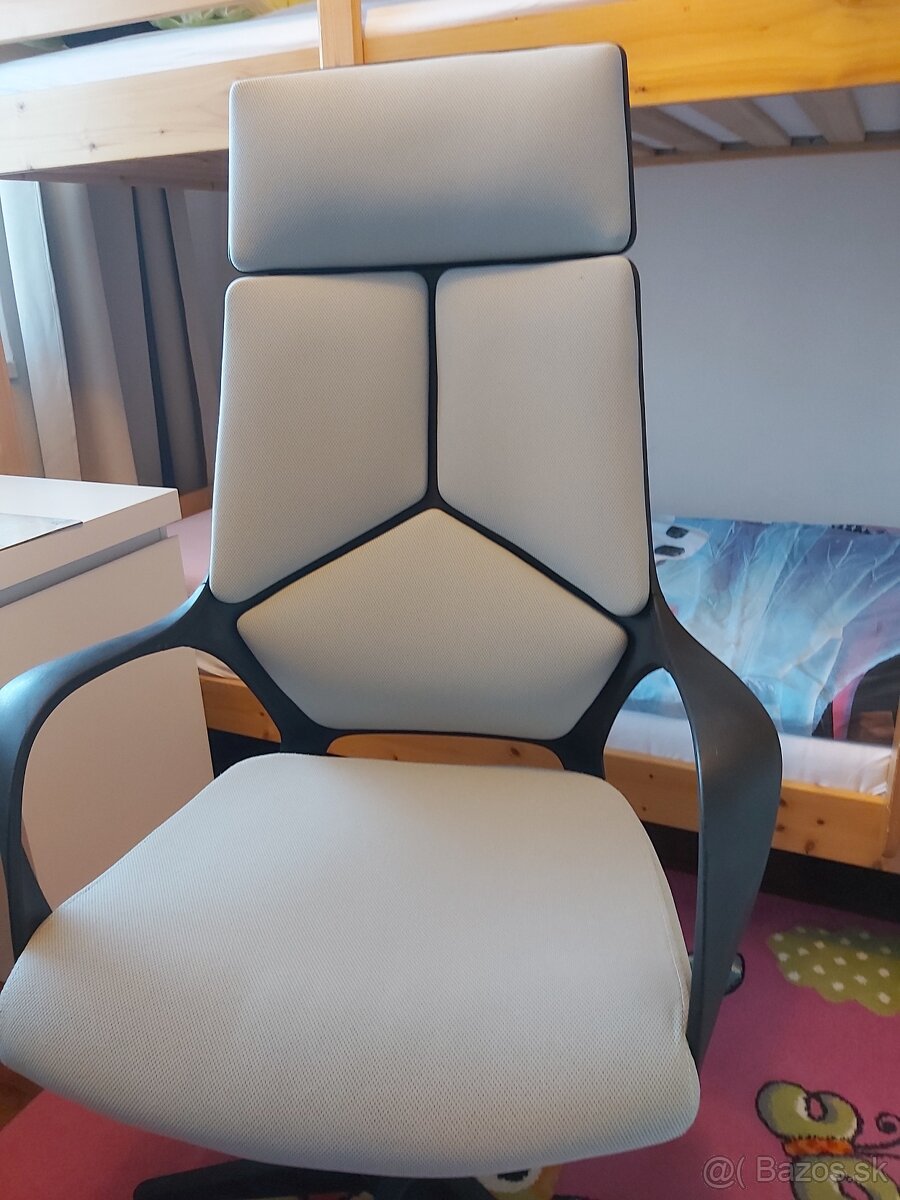 Kancelárska stolička - 3