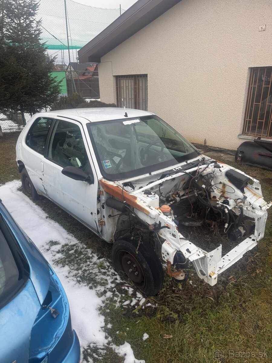 Citroen Saxo vts. - 3