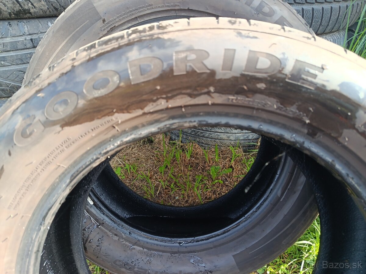 235/55 r17 letne - 3