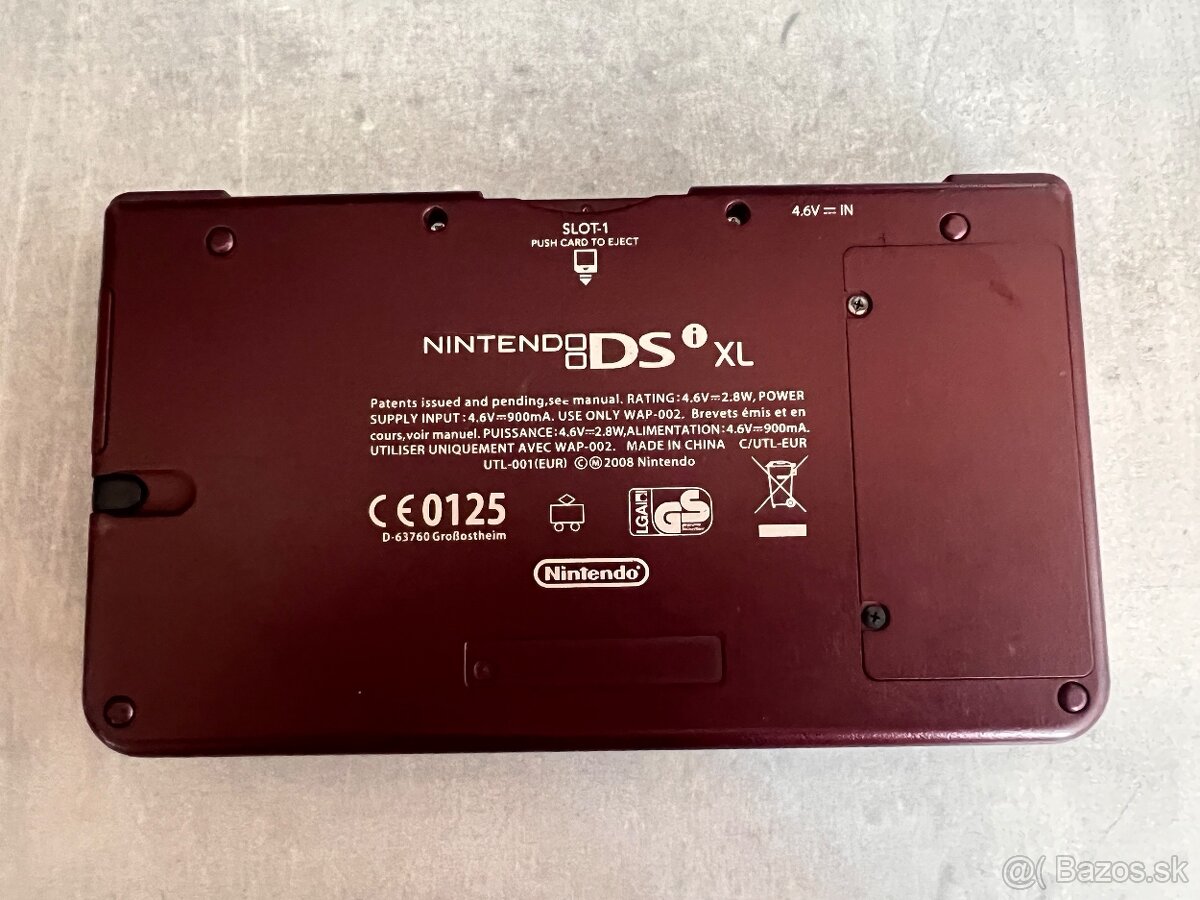 Nintendo DSi XL - 3