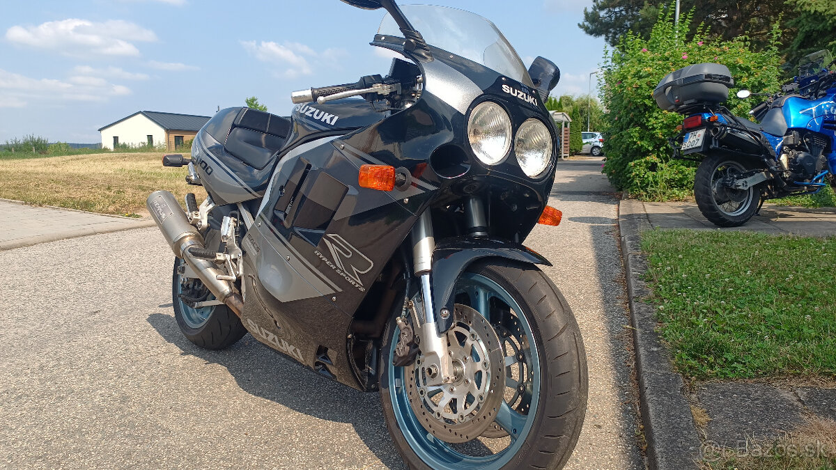 Suzuki GSX-R 1100 Youngtimer - 3