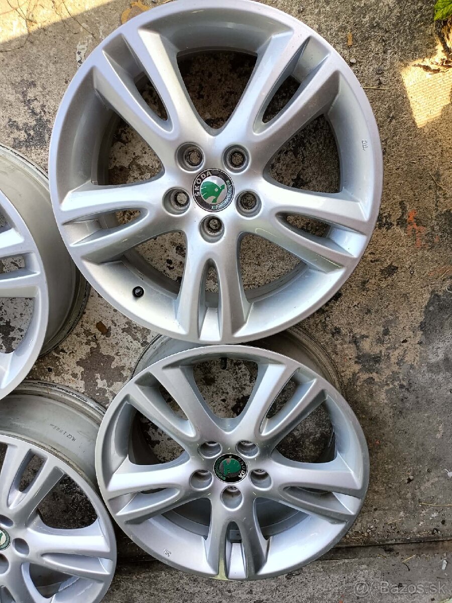 4ks alu disky orig. Škoda 5x100 r16 - 3
