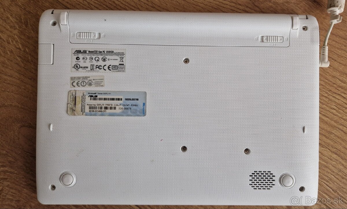 Predam notebook Asus Eee PC X101CH - 3