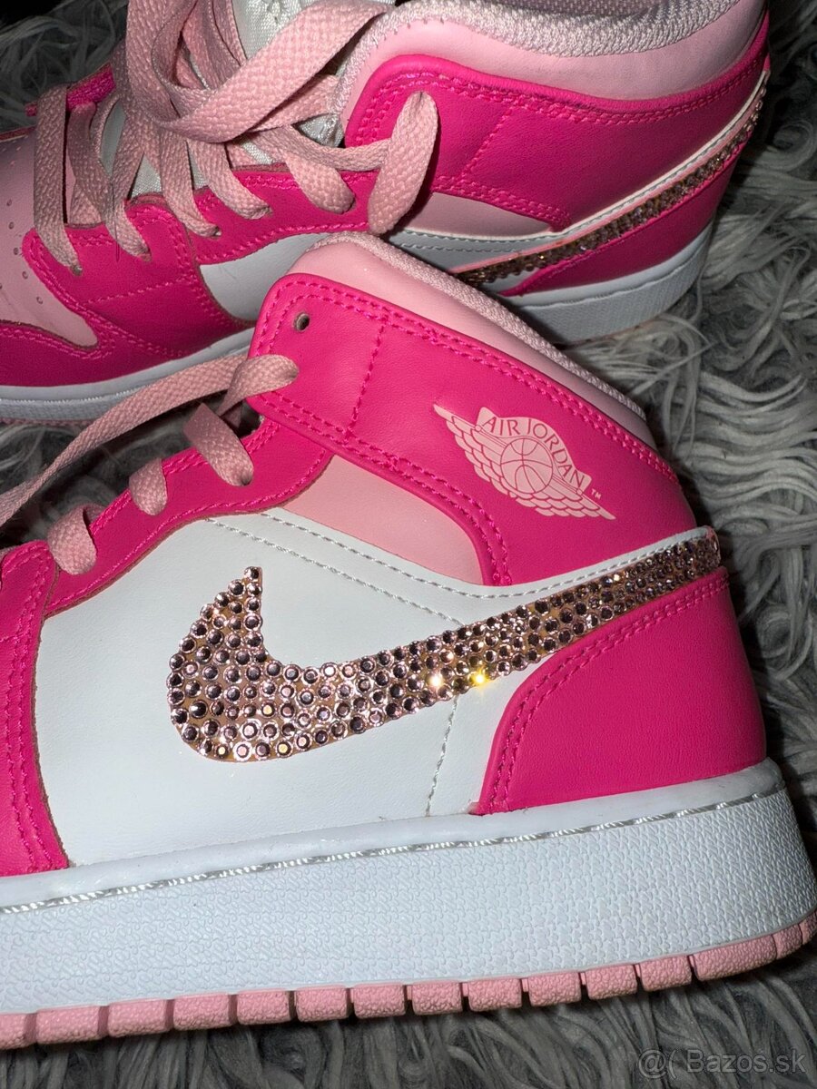 Nike Air Jordan 1 Mid GS Pink original swarovski - 3