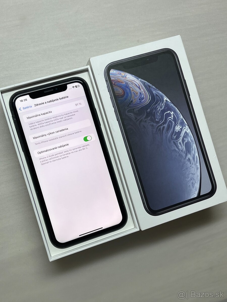 IPHONE XR • 256GB • ČIERNY - 3
