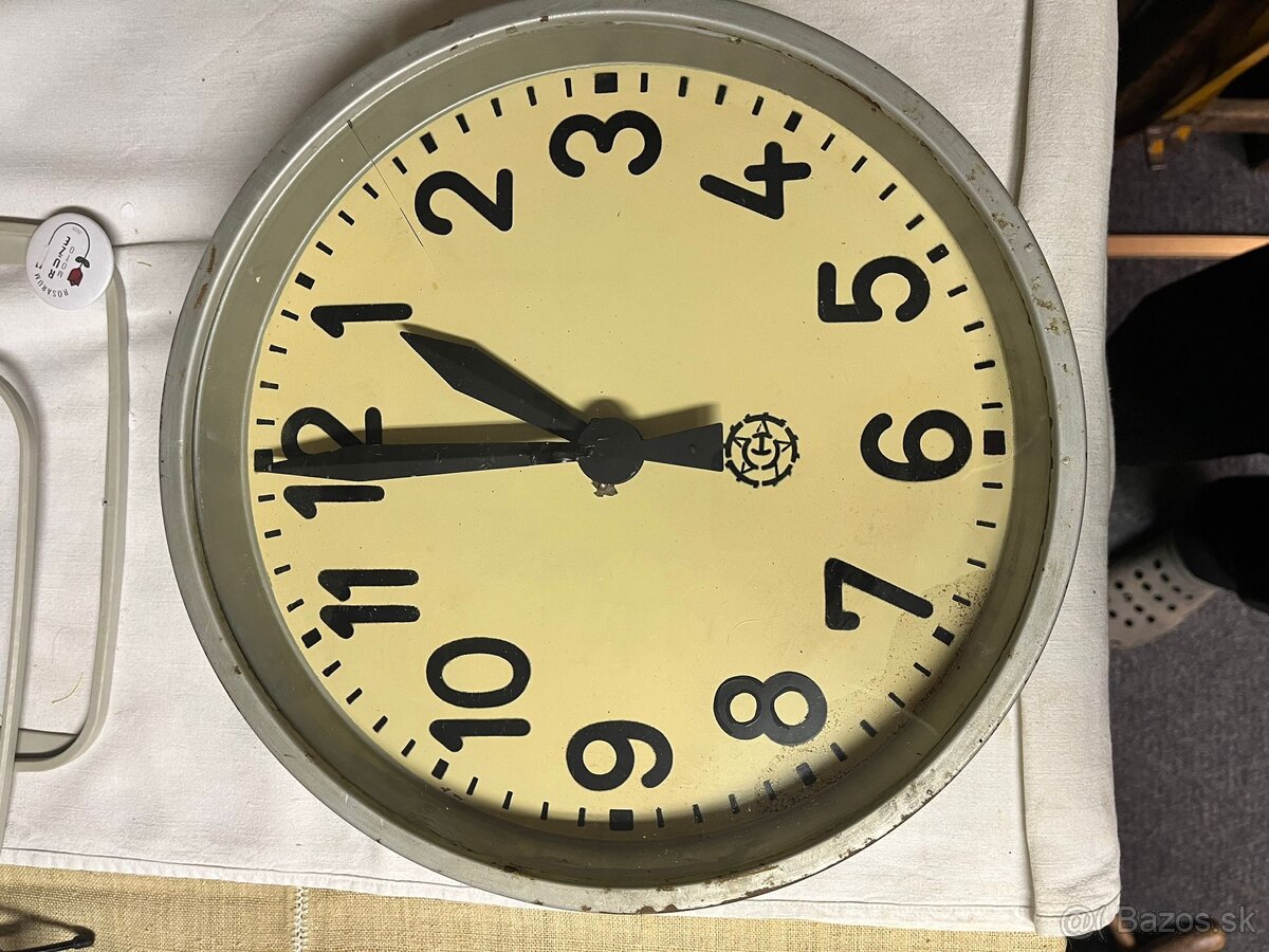 Industriálne hodiny - 3
