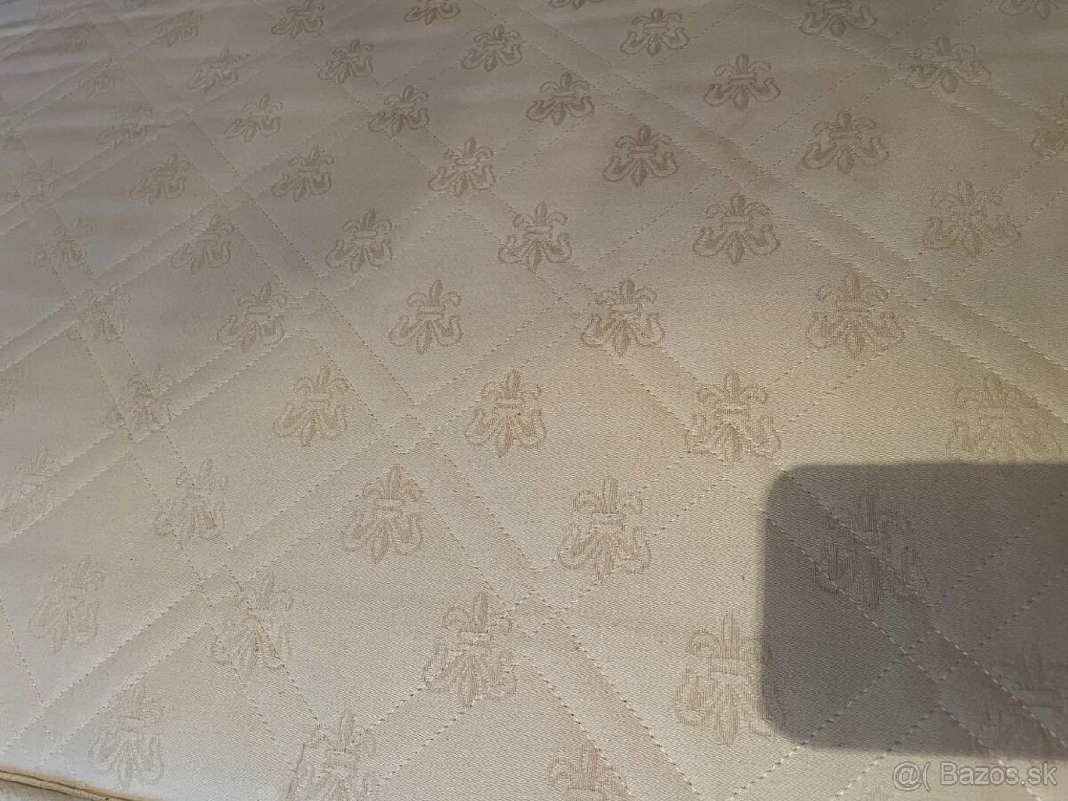 Manželská posteľ - 3