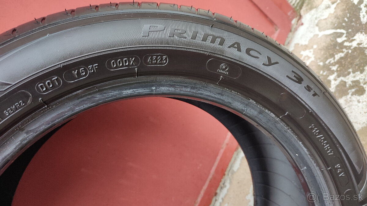 Letné pneu Michelin 215/55R17 - 3