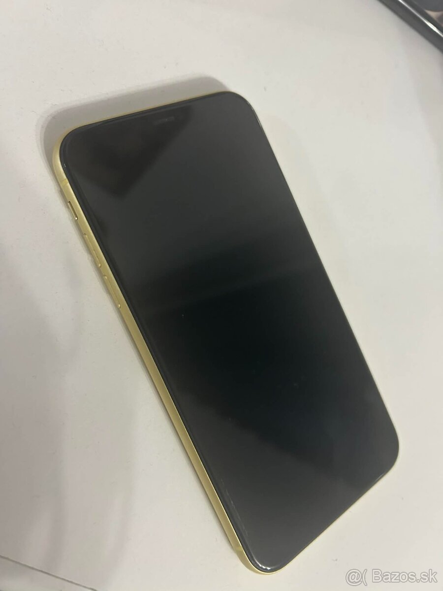 Predám iphone 11 128 g. - 3