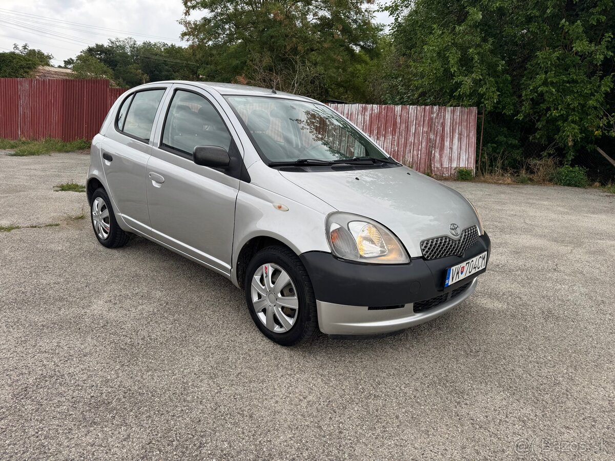 Toyota Yaris - 3