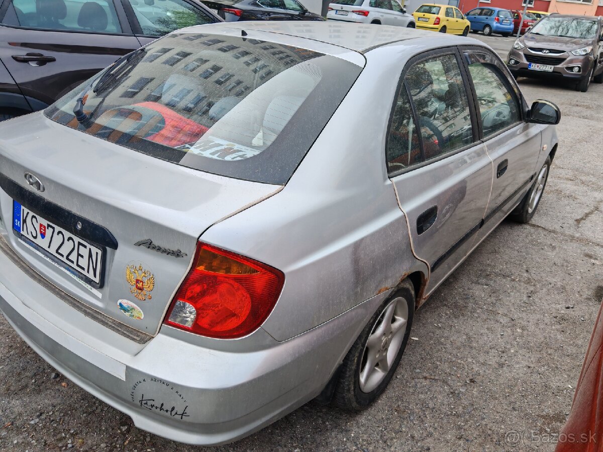 Predám Hyundai Accent II - 3