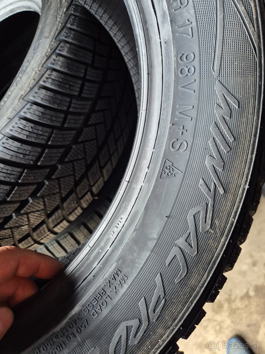 215/55 r17 - 3