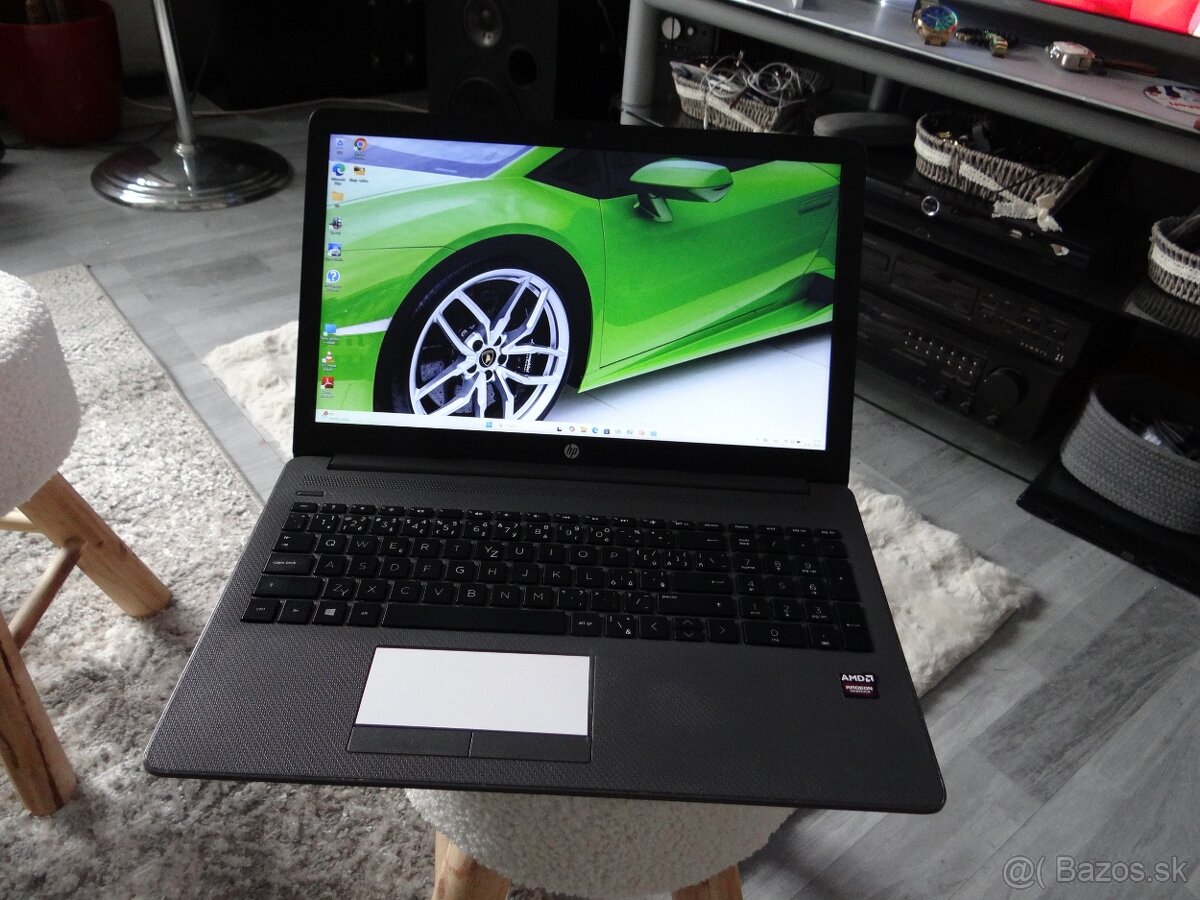 15.6" HP 255 G7/AMD Ryzen 5/16GB RAM/256SSD a 1TB HDD/AMD V - 3