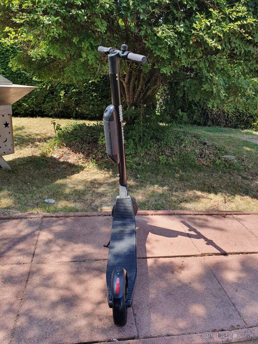 Kolobežka segway ninebot N3M - 3