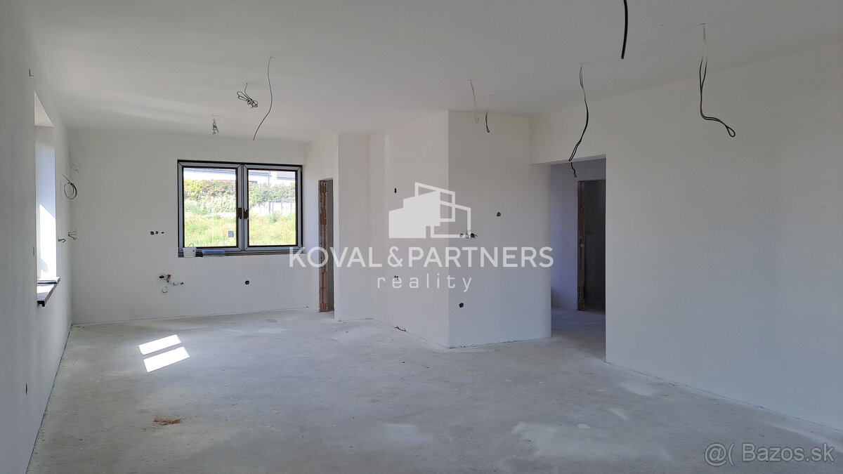 4-izbová novostavba, pozemok 722 alebo 731 m2, Kynek, Nitra - 3