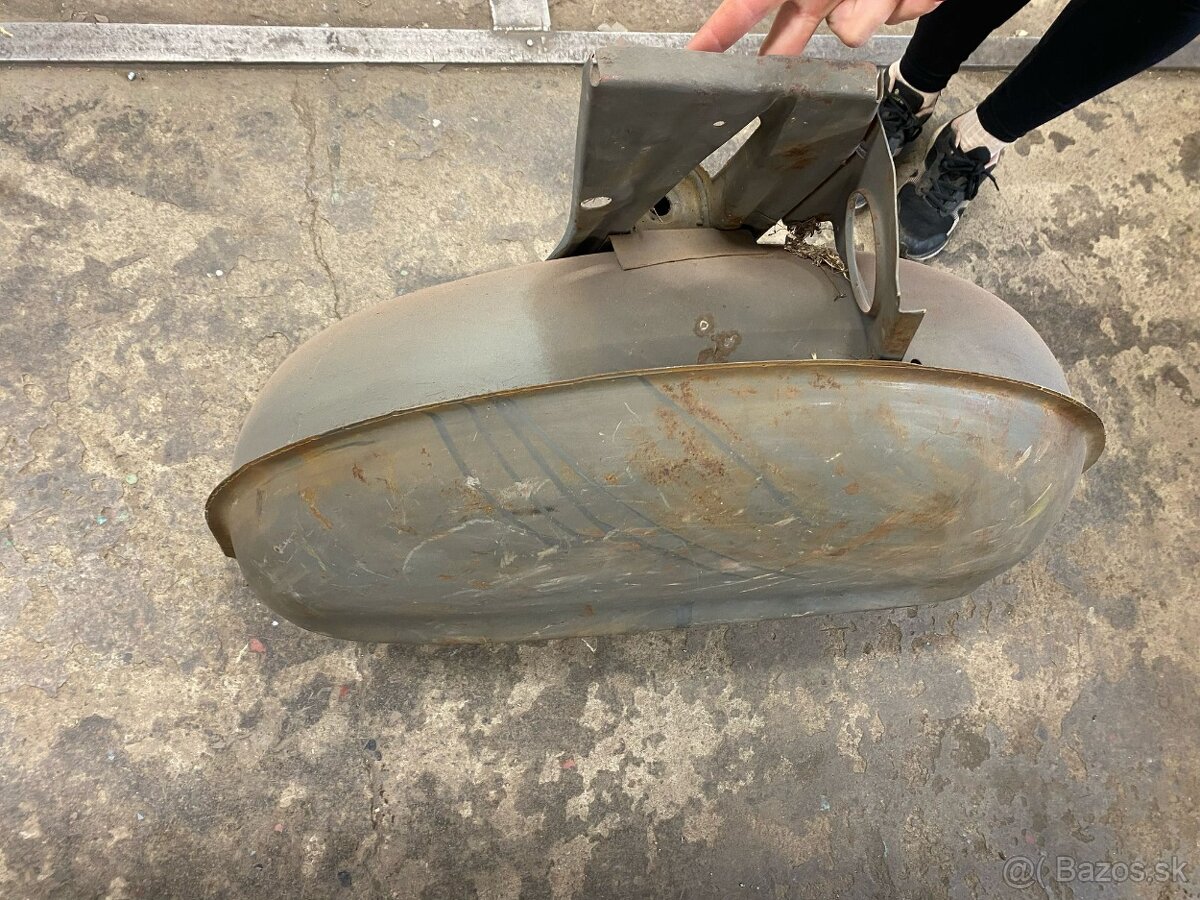 Zadní pravý podběh - Škoda Octavia - 3