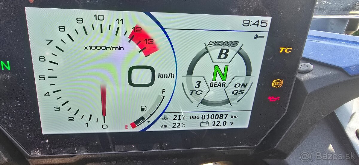 Predám Suzuki GSXR - 1000 GT zimna cena - 3