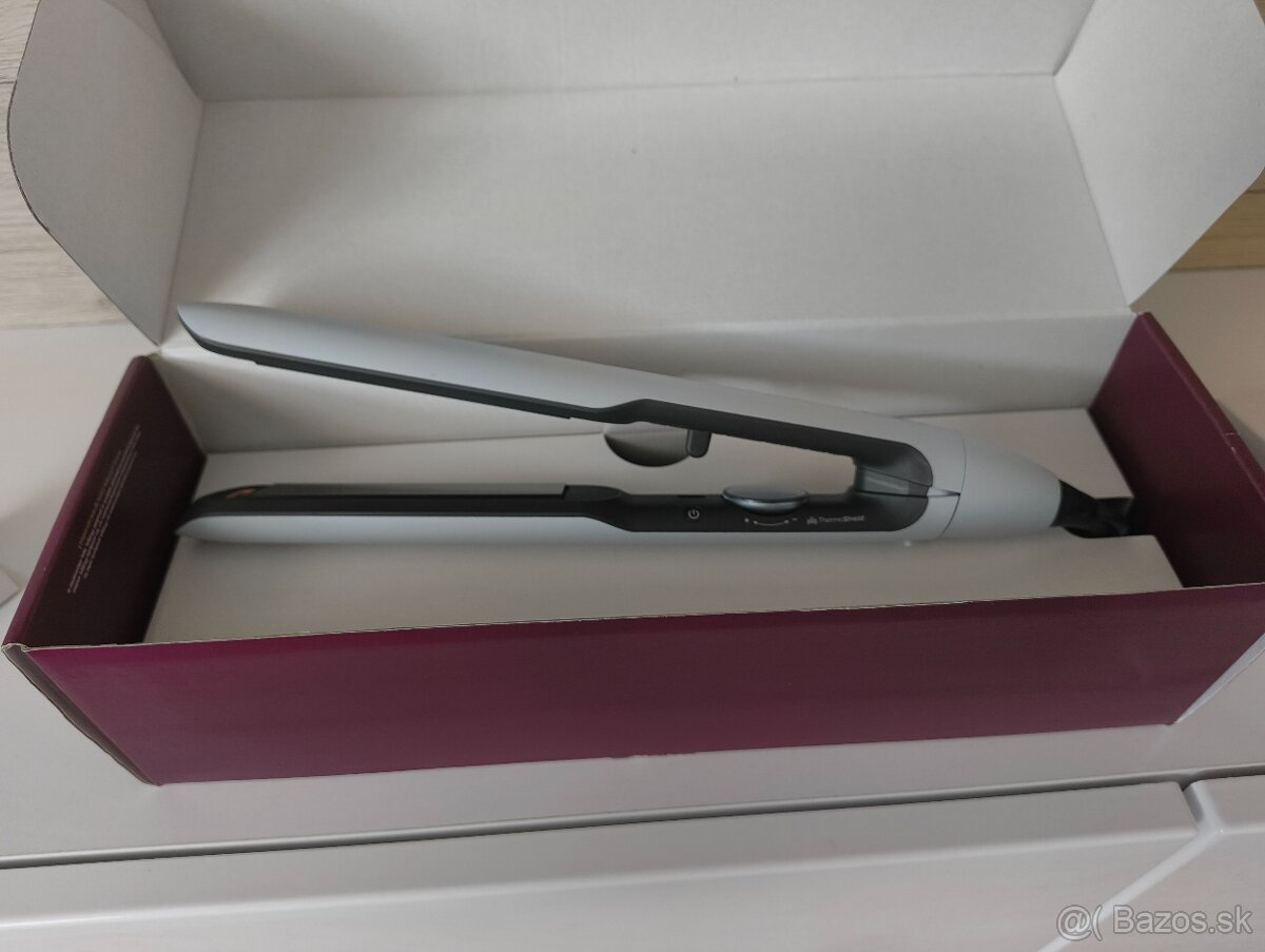 Žehlička na vlasy Philips BHS520 - 3