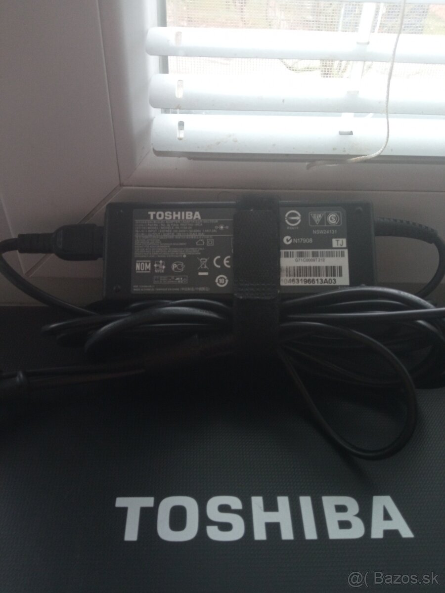 nabíjačka na notebok TOSHIBA SATELITE C-660 - 3