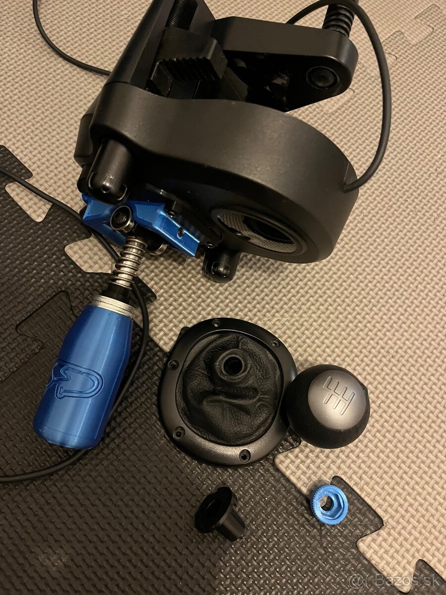 Radiaca páka Logitech Driving Force - 3