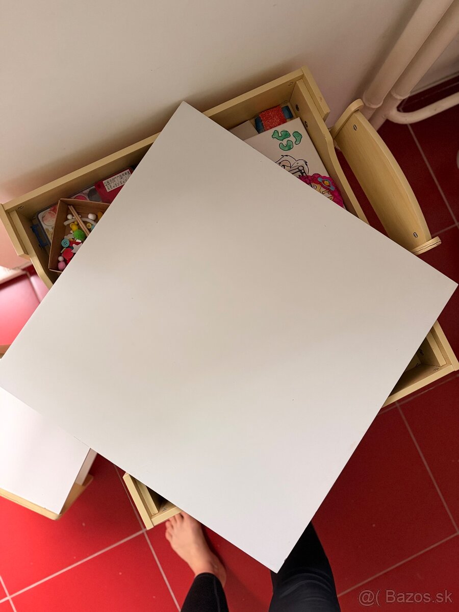 Detsky dreveny pisaci stol BeaLife - 3