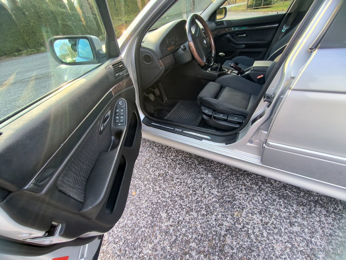 E39 2.5D - 3