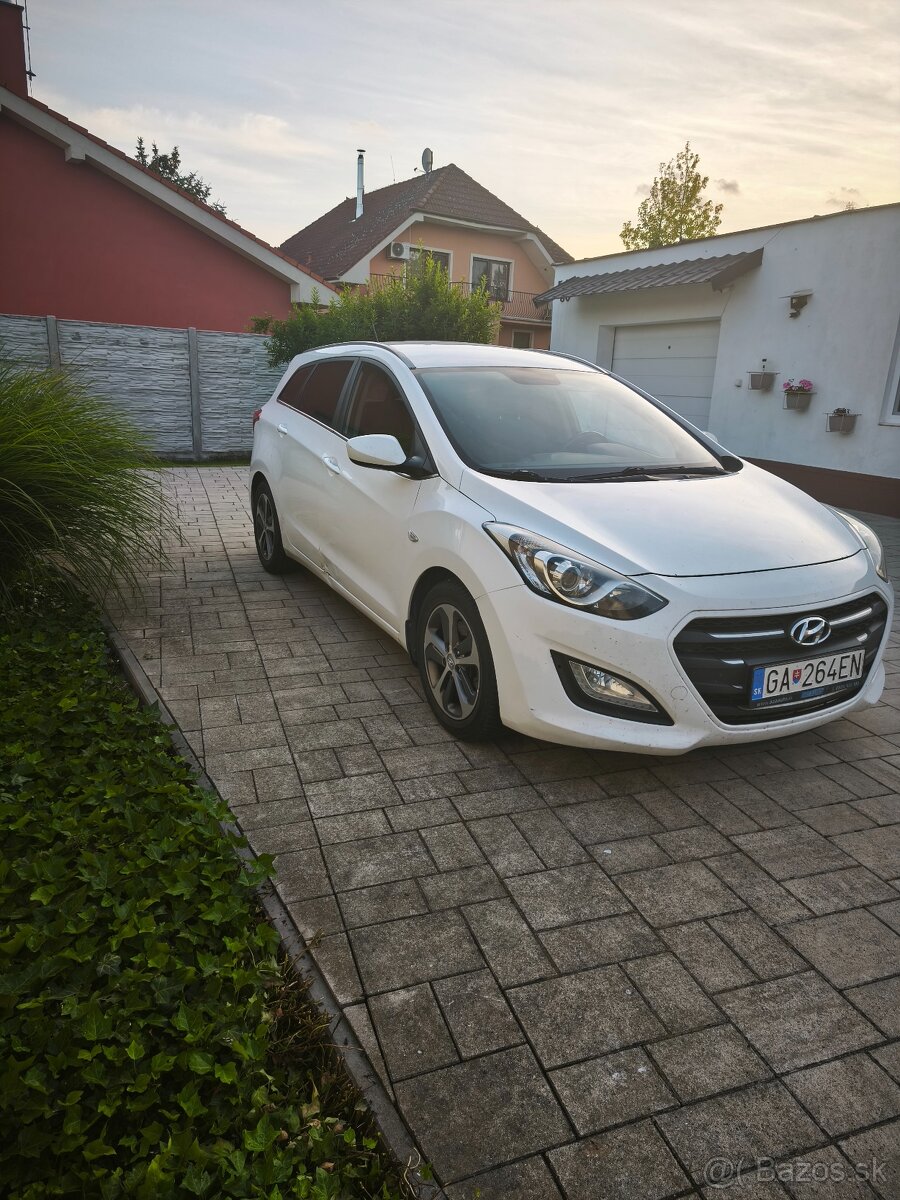 Hyundai i30 CW - 3