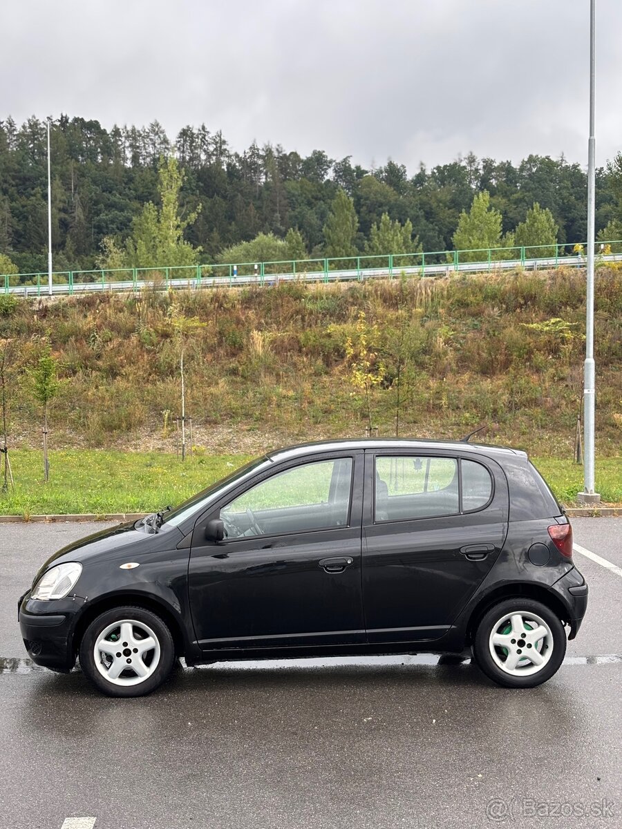 Toyota Yaris 1.4 d4d - 3