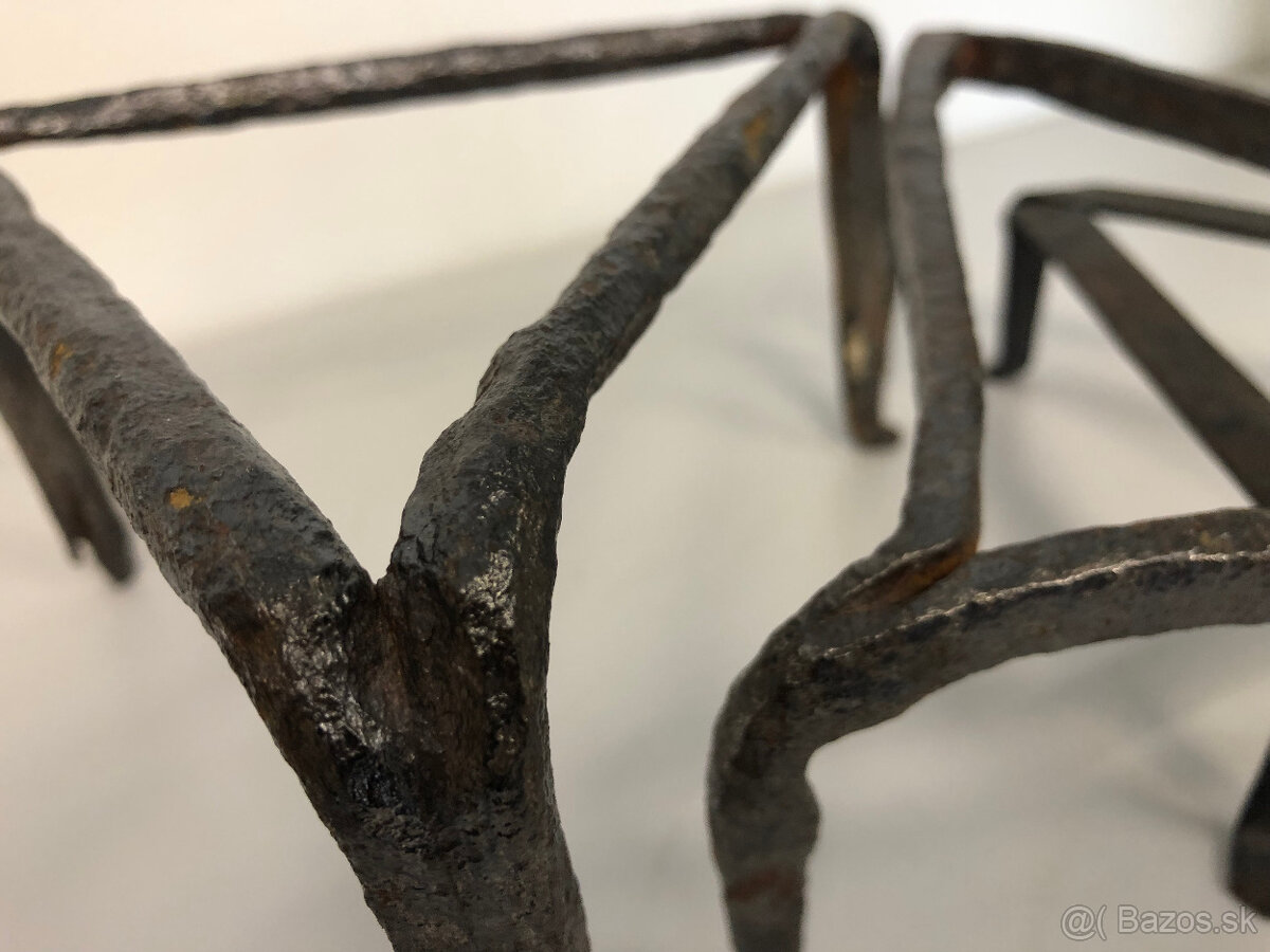 Stojany pod hrnce (trojnožka) - 3