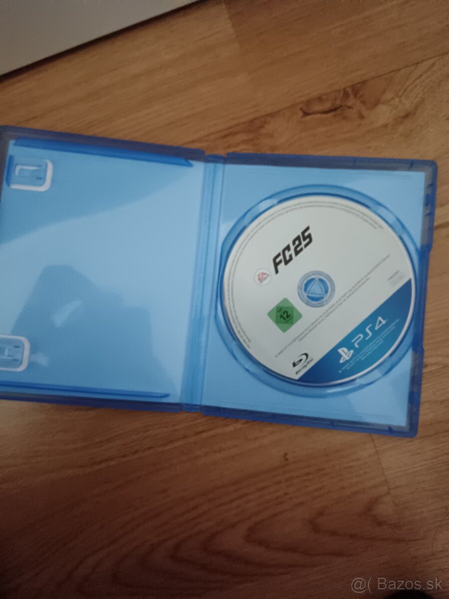 Predám FC25 PS4 - 3