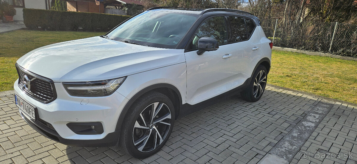 Volvo XC40 - 3