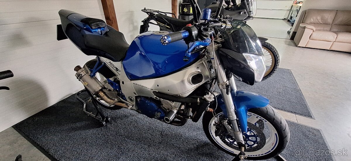 Suzuki GSX 750R - 3