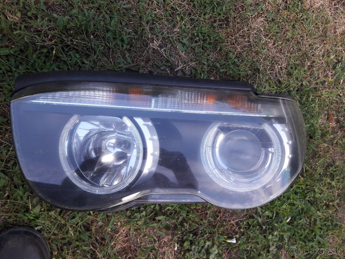 Svetlá BMW rad 7 e65 - 3