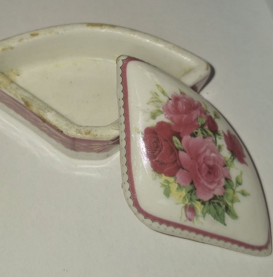 malá porcelánová dóza - 3