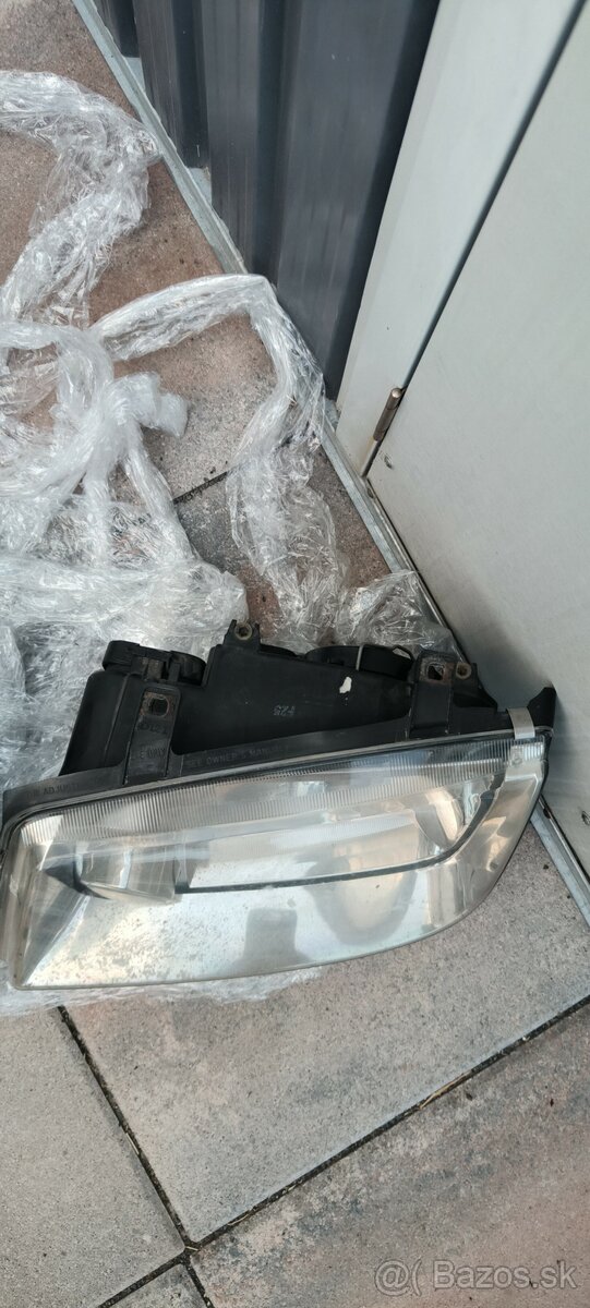 Predné Svetlá vw Bora - 3