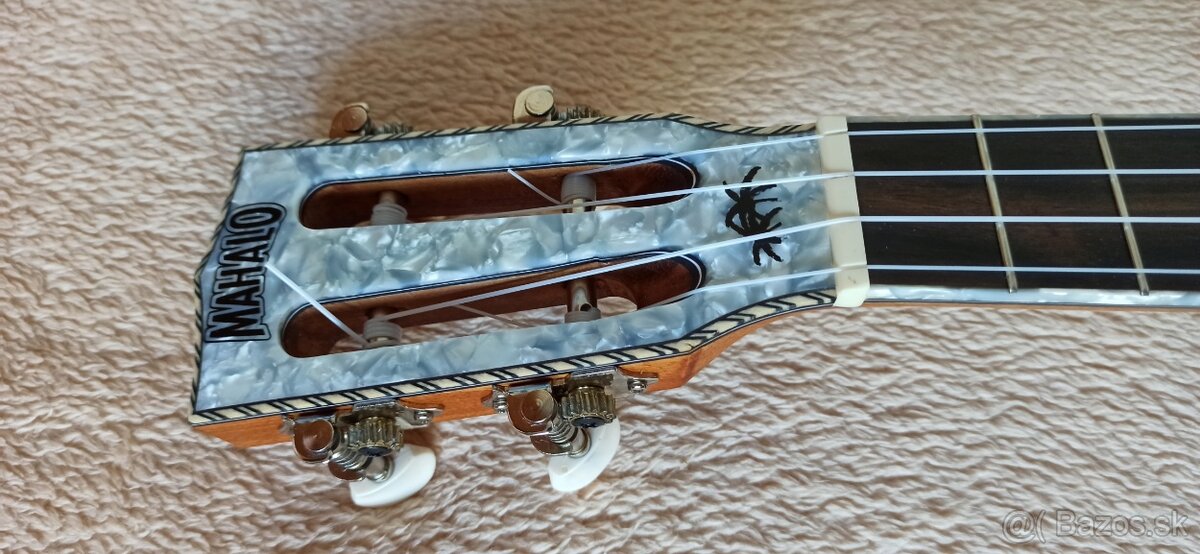 Predam ukulele MAHALO MP3. - 3