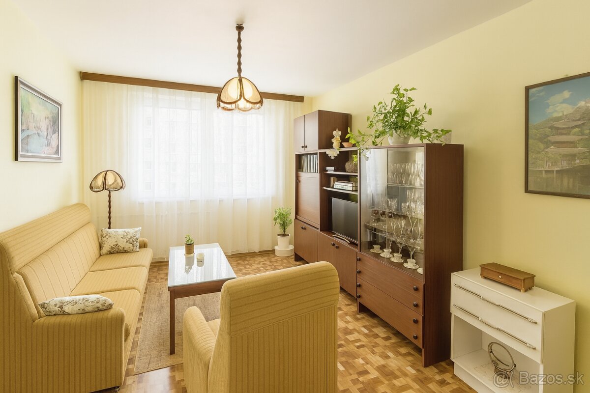 2 izbový byt s balkónom – ul. Hollého, Michalovce - 3