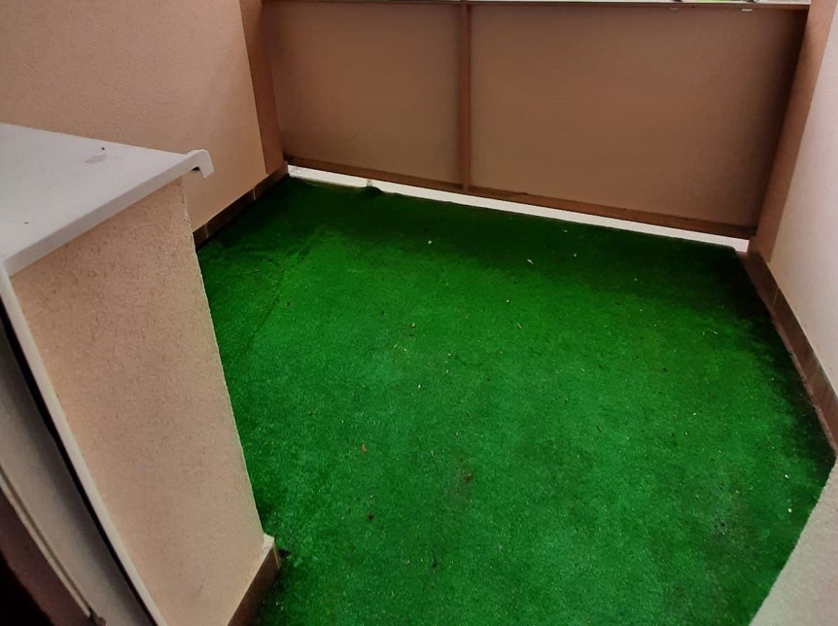 Predám veľký 3 izbový byt s balkónom v Leviciach - 3