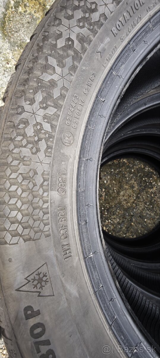 Predám zimnu sadu 215/55R17 - 3