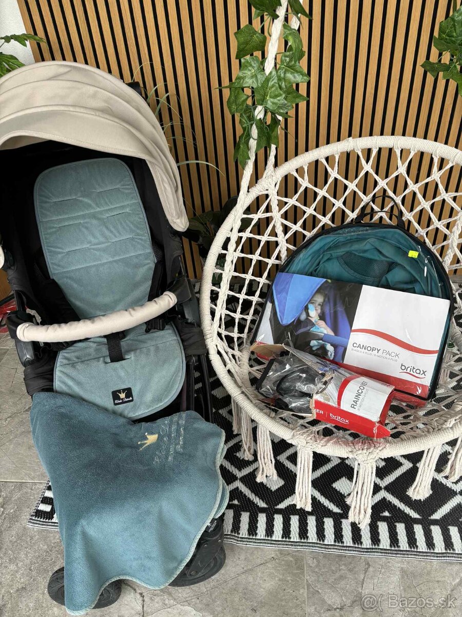 Britax-b motion plus - 3